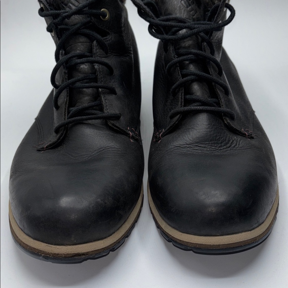 Men’s Columbia Size 15 Davenport XTM Waterproof Omni Heat Insulated Leather Boot
